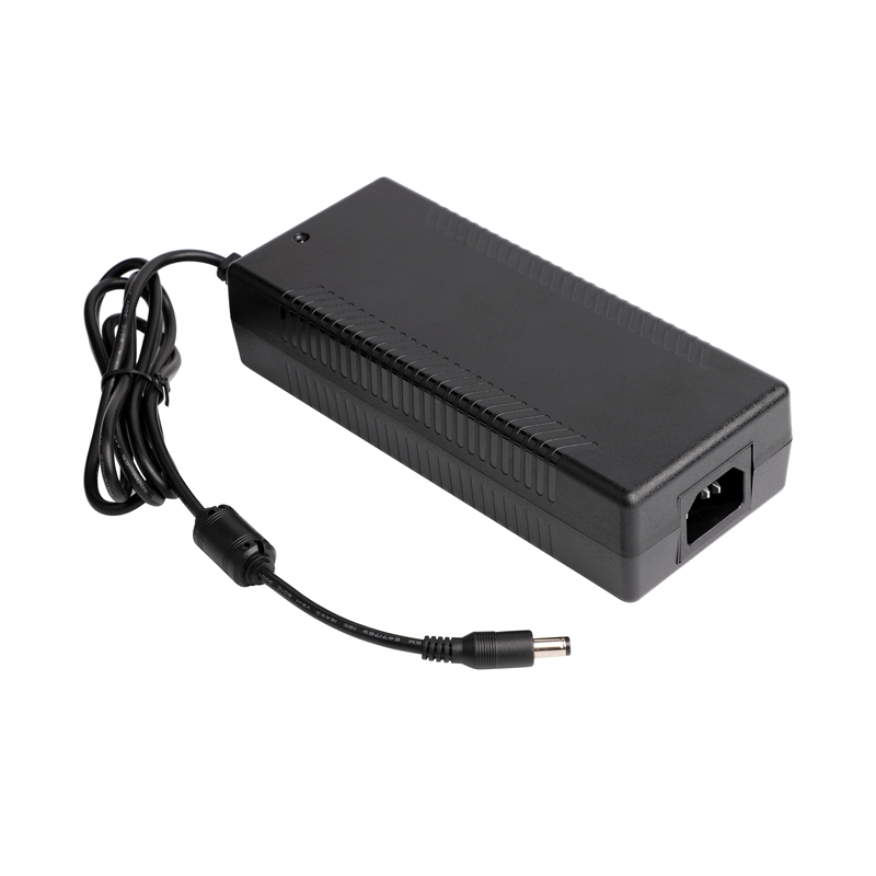Adaptateur AC-DC de bureau haute puissance 150 W