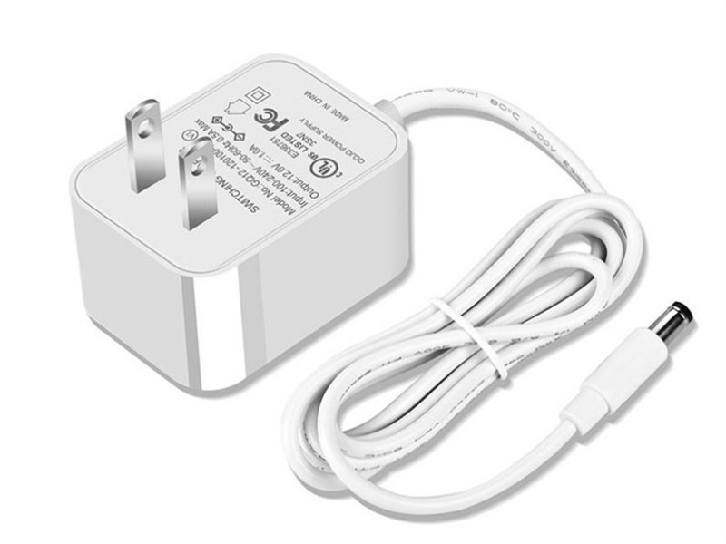 Menez la tendance, illuminez l'avenir : adaptateur secteur STARWELL 12 V 1 A, best-seller sur les marchés européens, américains et asiatiques