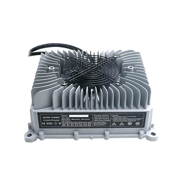 Chargeur de batterie portable OBC 2000w Tuv pour voitures de golf